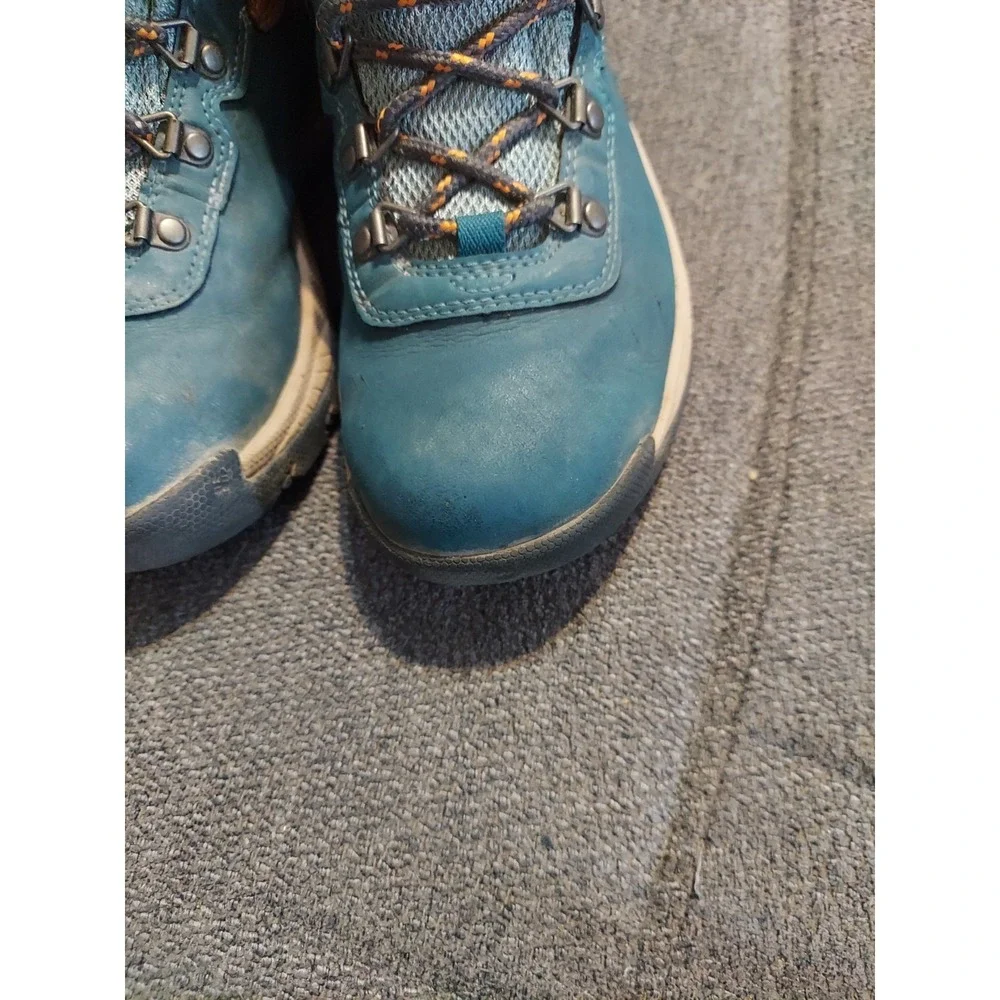 Columbia Womens Newton Ridge Plus Waterproof Hiking Boot Sz 8 Deep  Dusty Green